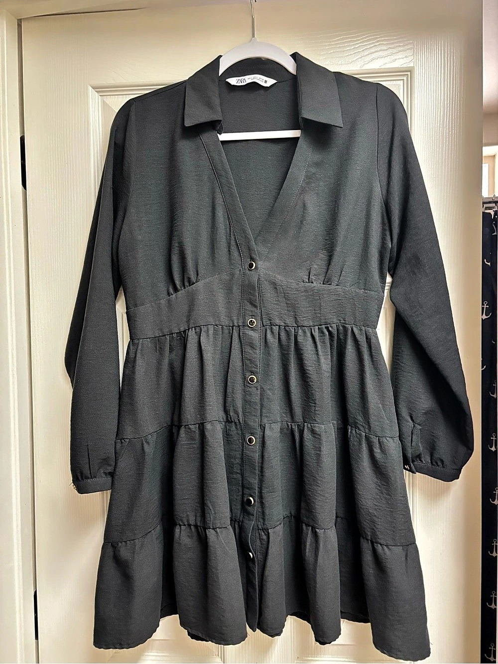 Zara Tiered Mini Dress in Black Size Medium Like New